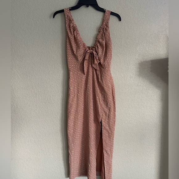 Abercrombie and Fitch Cinch Front Romantic Feminine Side Slit Midi Dress Size S - Picture 2 of 4